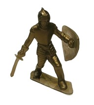 Medieval Knight vtg plastic toy figure England 1960s Britain marx Bronze... - £10.06 GBP