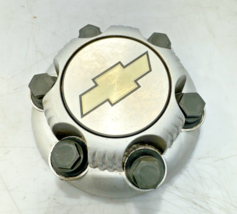 CHEVROLET SILVERADO SILVER 6 LUG CENTER CAP HALF TON 1500 P/N 9596661 OE... - $29.69