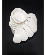 Tupperware Measuring Cups 6 Pieces Nesting Scoops Vintage White &amp; Gray - $83.83 CAD