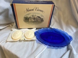 Vtg Avon Mount Vernon George & Martha Washinton Cobalt Blue Plate Soap Set - $14.80