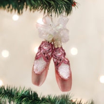 Old World Christmas Pair Of Slippers Glass Christmas Ornament 32030 - £14.29 GBP