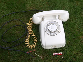 ANTIQUE RARE SOVIET USSR ROTARY DIAL PHONE VEF TA-60 FROM 1965 WHITE - £31.62 GBP