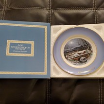 Vintage Avon 1979 Dashing Through The Snow  - Christmas Plate 8 3/4 Blue... - £14.12 GBP