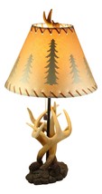 Ebros 26&quot;H Rustic Vintage Design 3 Entwined Antlers And Pine Cones Table Lamp - £114.68 GBP