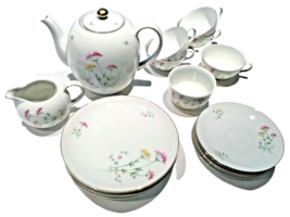 Bavarian Porcelain Tea Set Service For (5) 18 Piece Set Bright Flor Al Pattern - £49.94 GBP