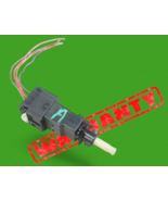 03-2012 Mercedes R230 SL500 SL600 SL55 Brake Pedal Stop Light Switch Con... - $19.00