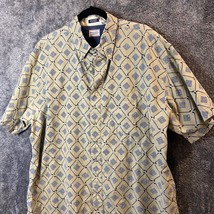 Bugle Boy Button Shirt Mens Extra Large Yellow Golfer All Over Print Geo... - $12.63