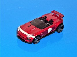 Hot Wheels 1 Loose Exotics 5 Pack &#39;15 Jaguar F-Type Project 7 Dark Red w/ J5s - £2.39 GBP