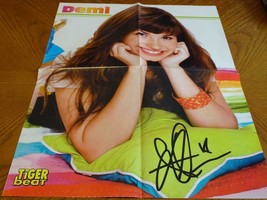 Demi Lovato Jonas Brothers teen magazine poster clipping laying down Tig... - $5.00