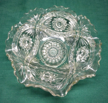 Vintage Pressed Glass Bowl Ruffled Sawtooth Edge Flowers 7&quot; x 2 1/2&quot; - £16.36 GBP