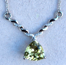 Ouro Verde Quartz / White Zircon Necklace in Platinum Over Sterling 18-20 Inches - £36.04 GBP