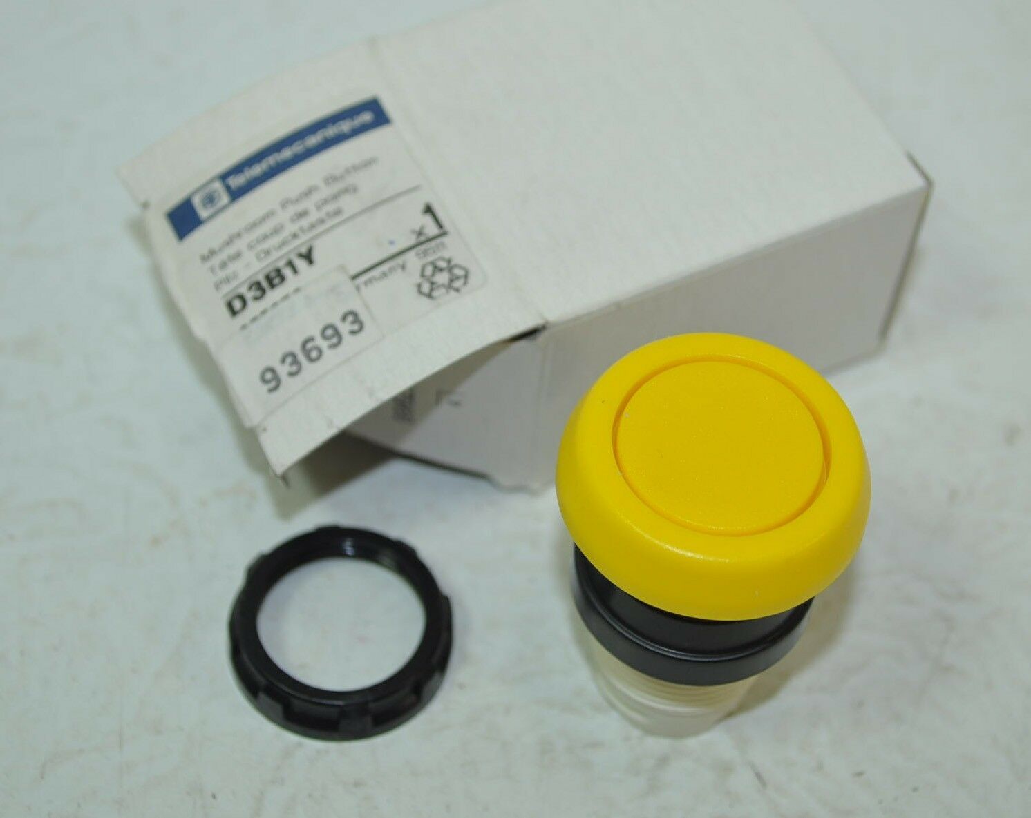 Square D Miniature Yellow Mushroom Push Button Model# D3B1Y - $11.42