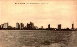 Rare Vintage Artvue POSTCARD- Miami Skyline From Biscayne Bay, Miami, Fla BK59 - £6.30 GBP