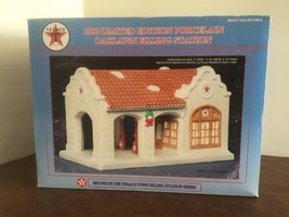 TEXACO Town 1996 NEW Lighted Porcelain Oaklawn Filling Station Houston, TX - $5.40
