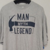 CELEBRATE MAN MYTH LEGEND MEN&#39;S GRAY SMALL TEE - $9.97