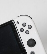 Nintendo Switch OLED Model  64GB Handheld Console with White Joy-Con image 4