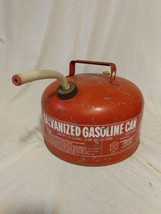 Vintage Gas Can -Eagle Galvanized Metal Gas Can 2 1/4 Gallon Vented Model SP21/2 - $40.06