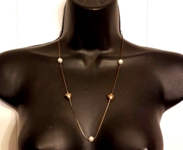 Faux Pearl Bead Gold Tone Heart Station NECKLACE 24&quot; Matinee Length Snake Chain - $14.79