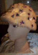 Gorgeous Vintage Fur Hat White Fur Violets Velvet Leaves HB Mousse - £31.10 GBP