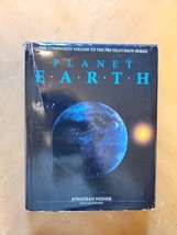 Planet Earth Book - £3.38 GBP