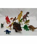 Lot Of (13) Dinosaur Toys 2-5&quot; Stegosaurus T-Rex Triceratops - $414.68 MXN