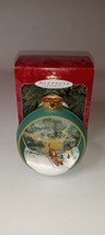 Hallmark Ornament 1998 St NICHOLAS CIRCLE Thomas Kinkade - £9.74 GBP