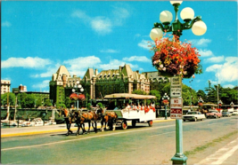 Postcard Canada Victoria&#39;s Quaint Horse Drawn Tallyhos Lamp Flower Baskets 6 x 4 - £3.87 GBP
