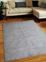 5 x 8 ft. Hand Woven Viscose &amp; Silk Area Rug, Silver - Floral - £268.32 GBP