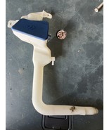 2002-2009 MERCEDES-BENZ E320 E350 E500 W211 ~ WINDSHIELD WIPER TUBE - $54.31 CAD