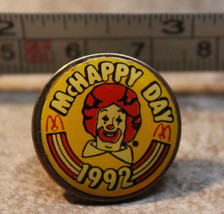 McHappy Day 1992 Ronald McDonalds Collectible Pinback Pin Button - £8.66 GBP