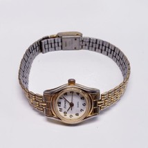 Super Cute Women&#39;s Eternity Gold Toned Analog Wrist Watch VINTAGE - £12.32 GBP