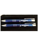 US ARMY Theme ~ Metal ~ Pen &amp; Pencil Set ~ Blue &amp; Silver in Color ~ Stor... - $426.51 MXN