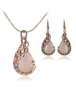 Peacock Inspired Luxury Jewelry Set - $61.63 MXN