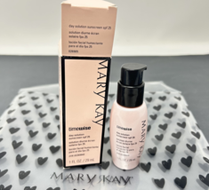 *READ* NIB New Mary Kay TimeWise Day Solution SPF 25 026905 Discontinued - $16.14
