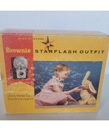 Kodak Brownie Starflash Camera Outfit  Original Box Film Flash Bulbs Ins... - $888.39 MXN