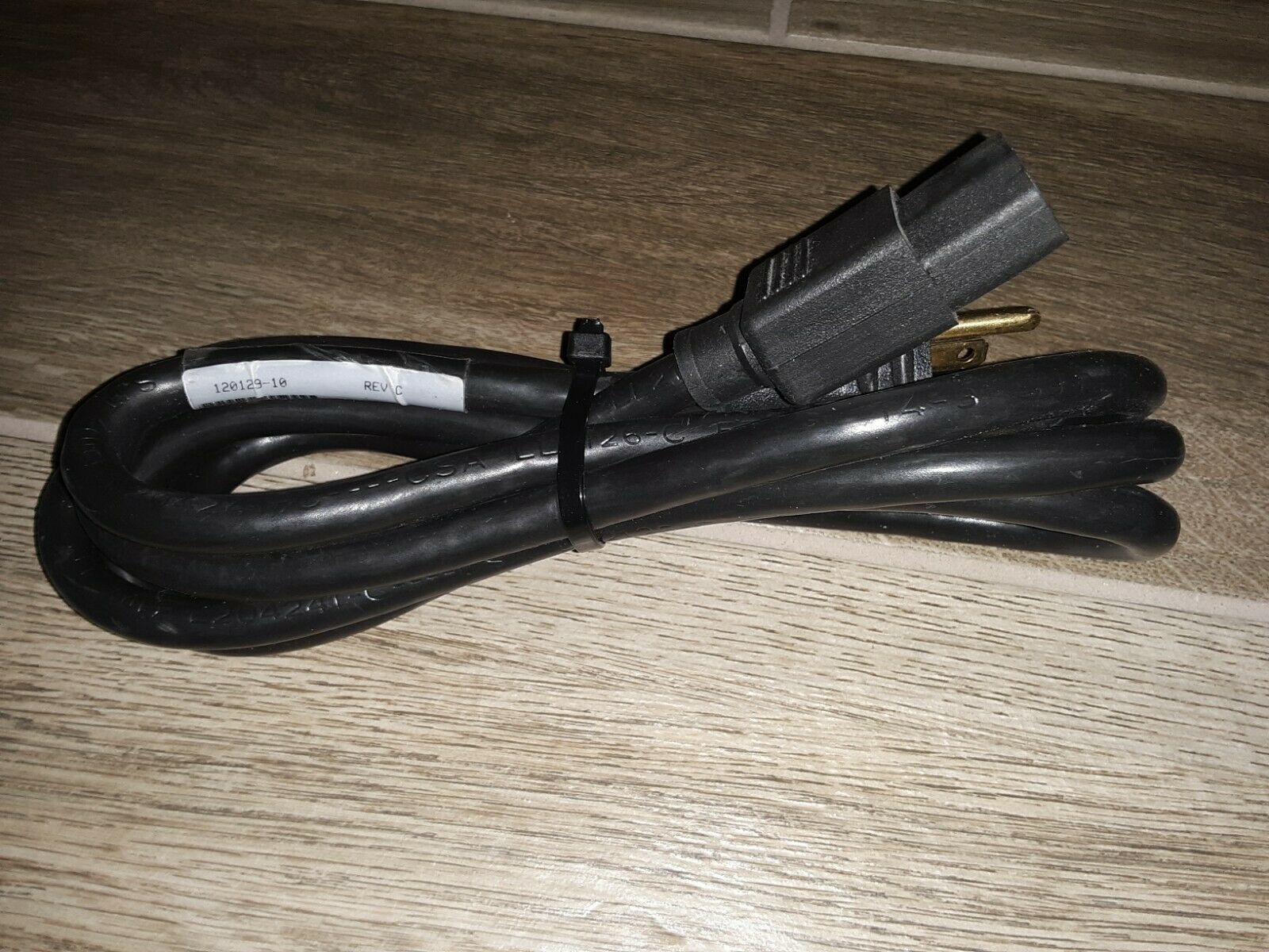 Full-size item image