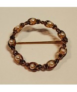 Vintage Circle Chain Link 1/20 12 KG GF Gold Style Flux Pearl Pin Brooch 1&quot; - £19.97 GBP