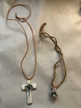 Vintage ceramic cross necklace Mississippi art signed D MCCLURG &amp; egg Easter - £13.32 GBP