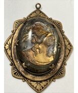 VICTORIAN GLASS DOME ITAGLIO BRASS CAMEO 2.75”X2” PENDANT - $486.96 MXN