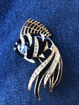 Goldfish  Koi Fish Brooch Pin Gold Tone Vintage black Enamel - $7.91