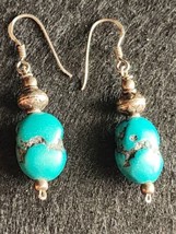 Native American Turquoise sterling bench bead Dangle Earrings Vintage - £65.39 GBP