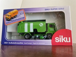 NEW Siku Super Serie 2824- GREEN Road Sweeper Propreté de Paris 1:55 SHI... - $1,011.67 MXN