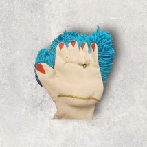 Vintage Handmade Yarn Dusting Mitt Cleaning Dusting Glove Dust Mitten - $408.77 MXN