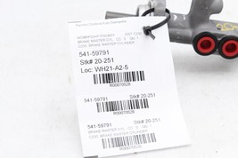 Brake Master Cylinder 171 Type SLK350 Fits 05-11 MERCEDES SLK 70528 image 2