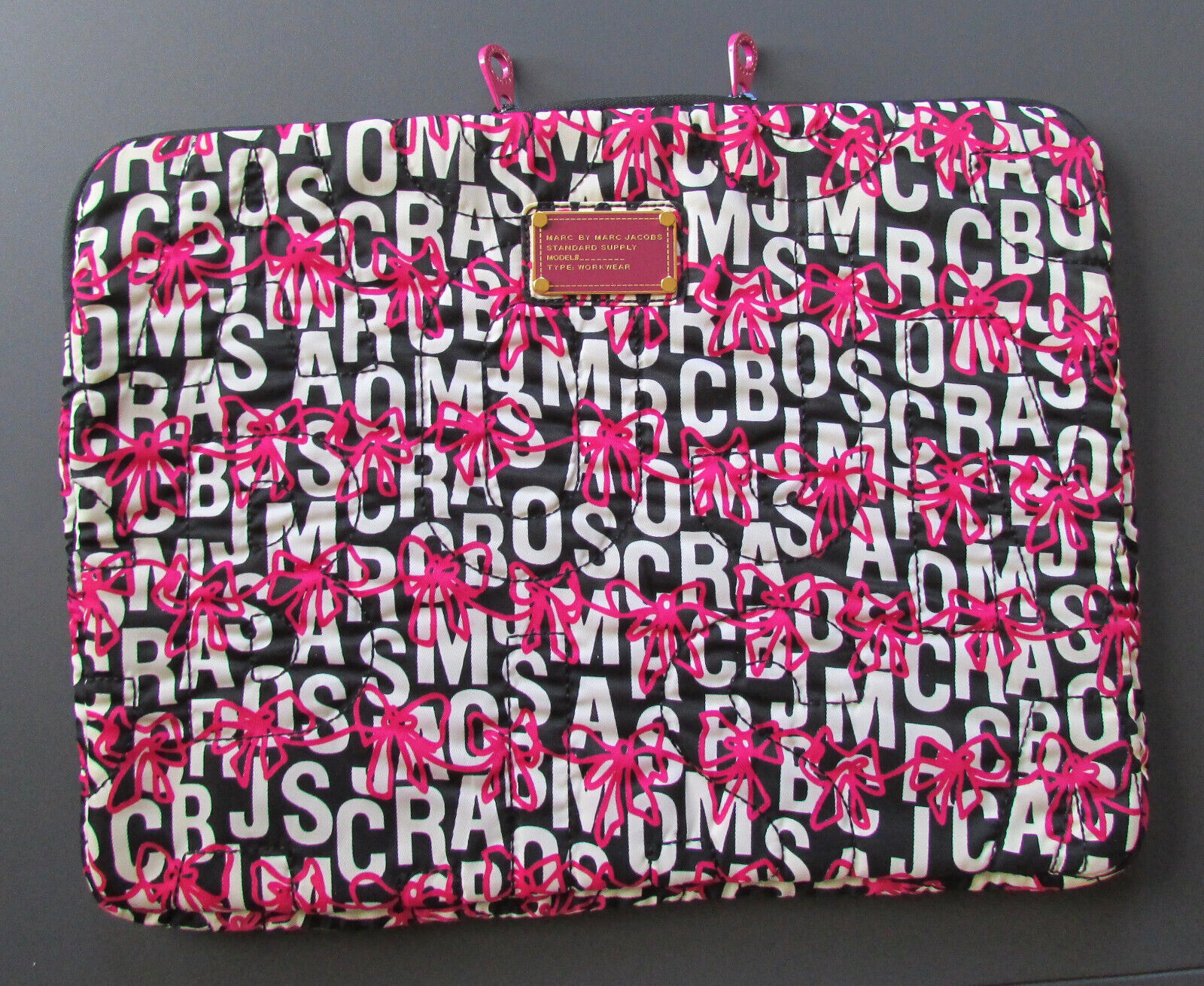 Marc Jacobs 15 17 Laptop Sleeve Pretty and 50 similar items