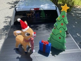 Prelit Wire Reindeer, Tree, Present 3 Piece set Christmas Decoration - £65.30 GBP