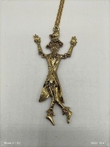Vintage Scarecrow Gold Tone Movable Articulated Figural Fall Jewelry Necklace - £12.66 GBP