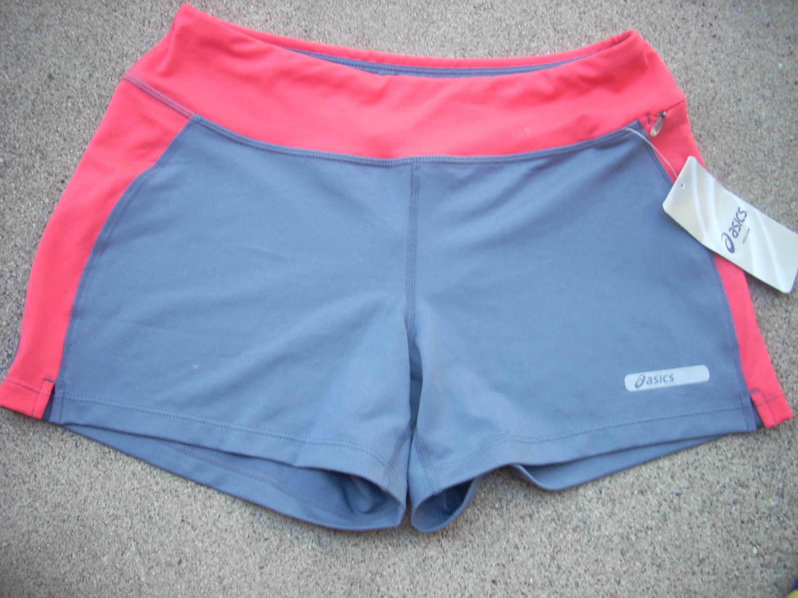 womens shorts runing asics size small gray red accent nwt - $32.00