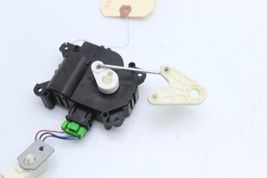 04-11 MAZDA RX-8 HVAC VENT FLAP ACTUATOR Q8761 image 4
