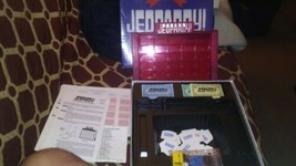 Jeopardy 25th Anniversary Edition Board Game  - £17.38 GBP
